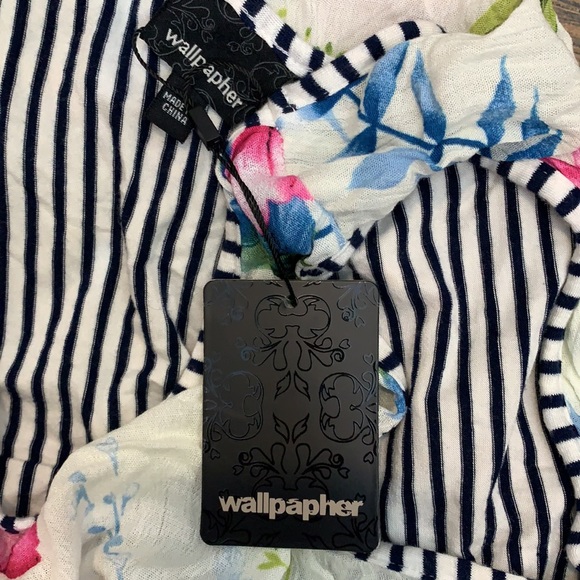 New! Wallpapher Floral and Striped Tank Top - Picture 5 of 7